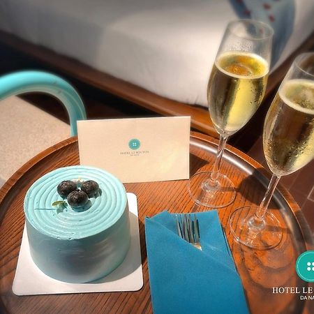 Hotel Le Bouton Da Nang Bagian luar foto