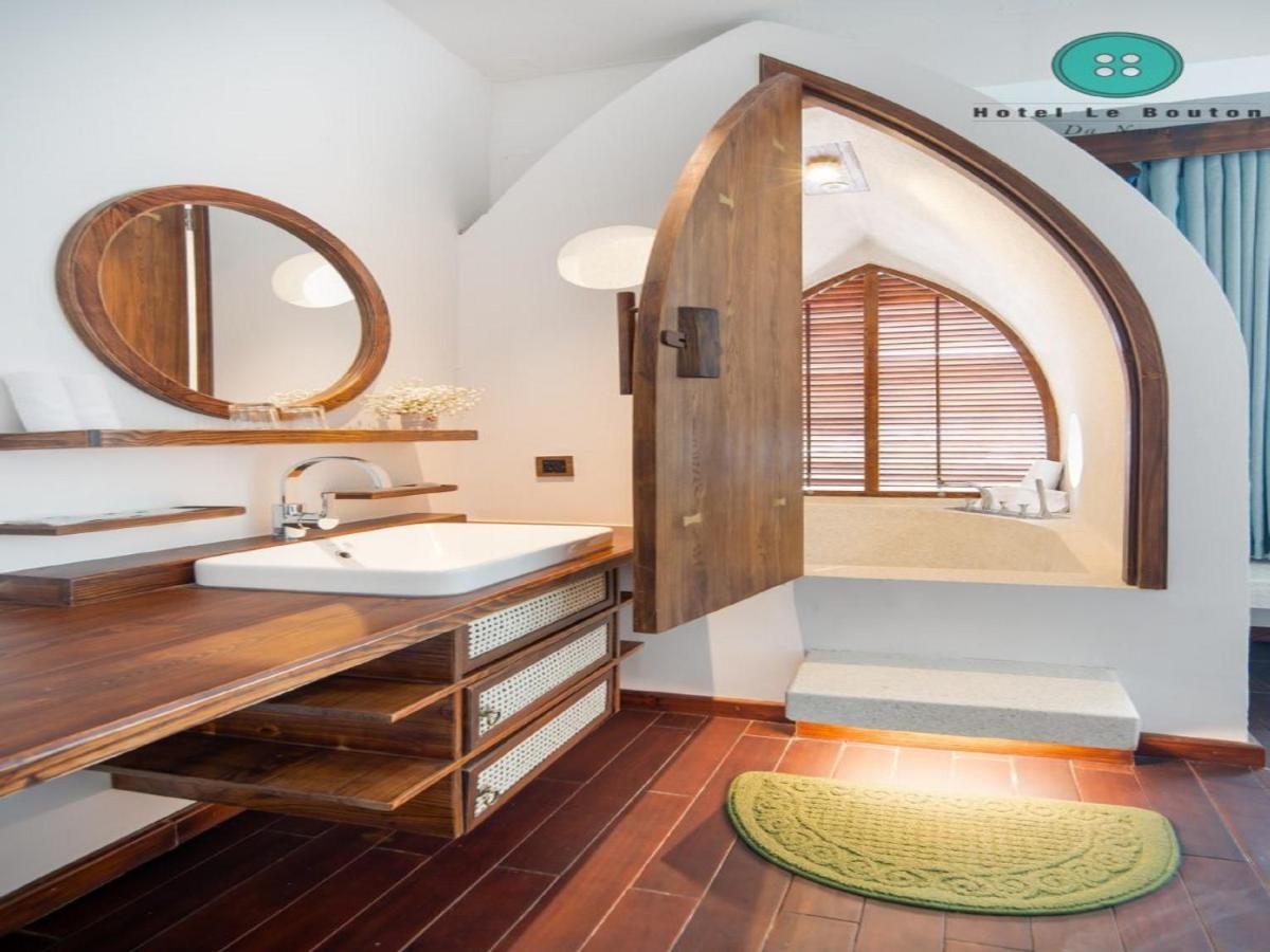 Hotel Le Bouton Da Nang Bagian luar foto