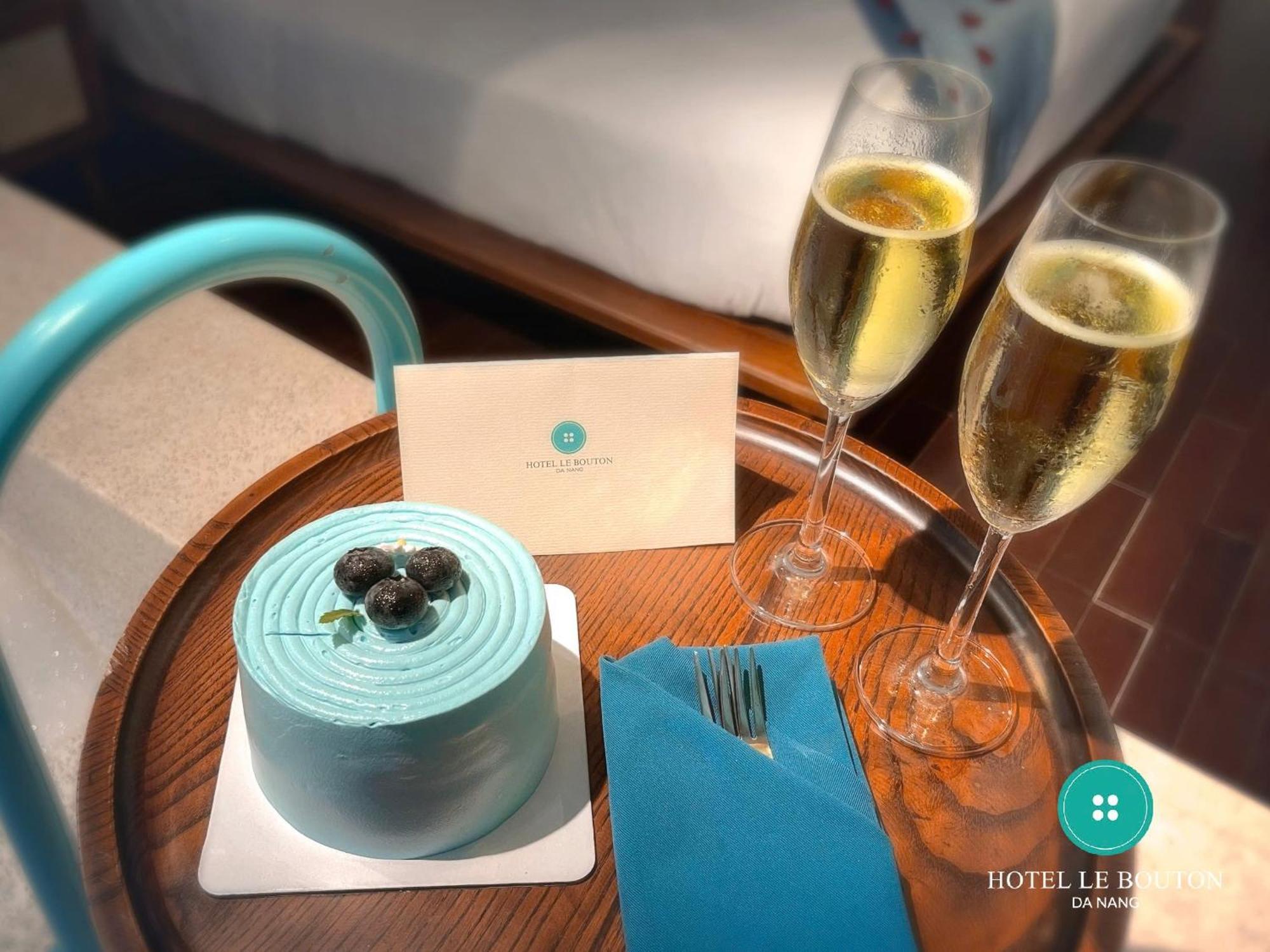 Hotel Le Bouton Da Nang Bagian luar foto